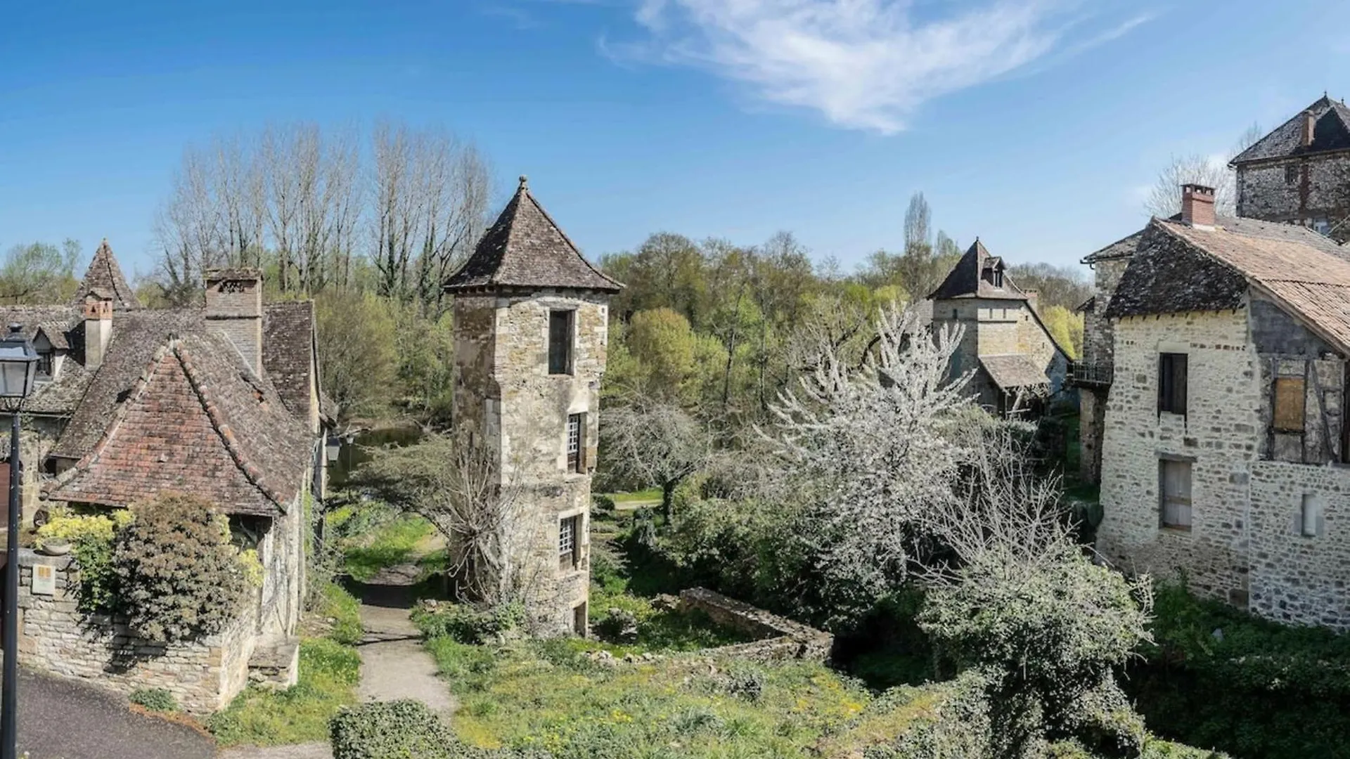 Maison De Charme Portobelo Dans Carennac Avec Vue
